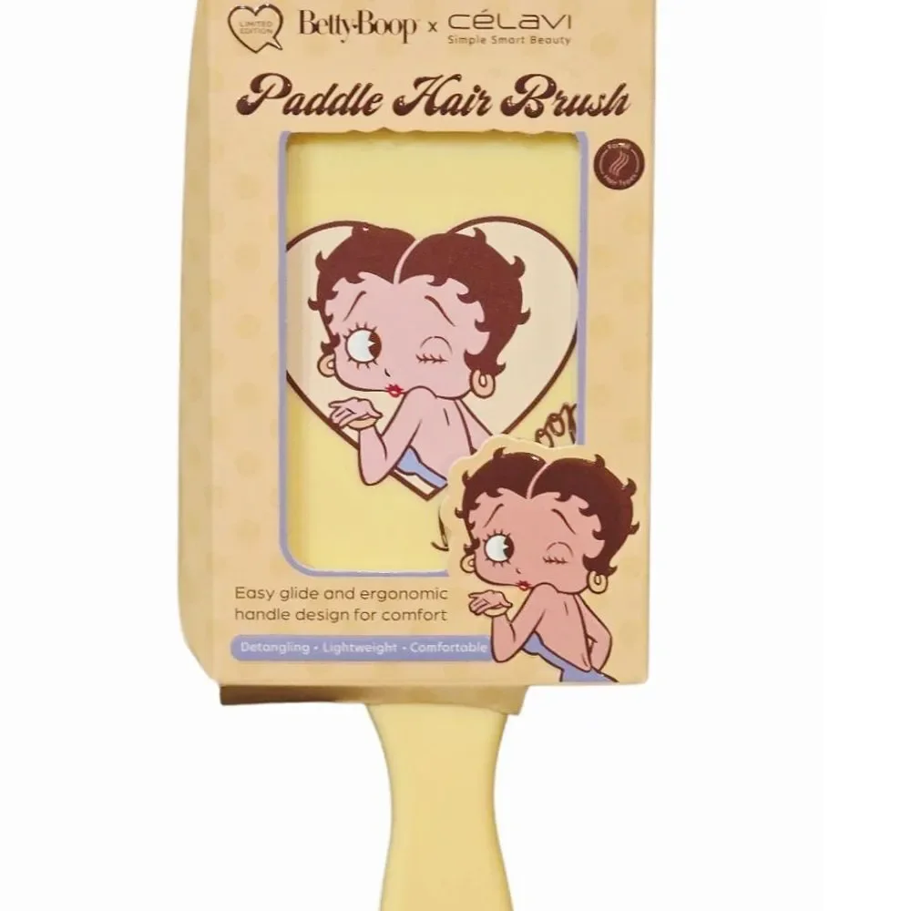 Celavi paddle hair